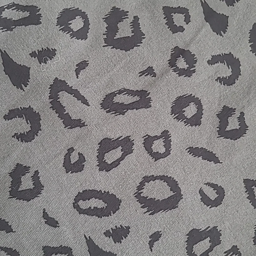 Style & Co.‎ Leggings .. 2x .. Mid Rise .. Comfort Waist .. Black Cheetah - Picture 3 of 4